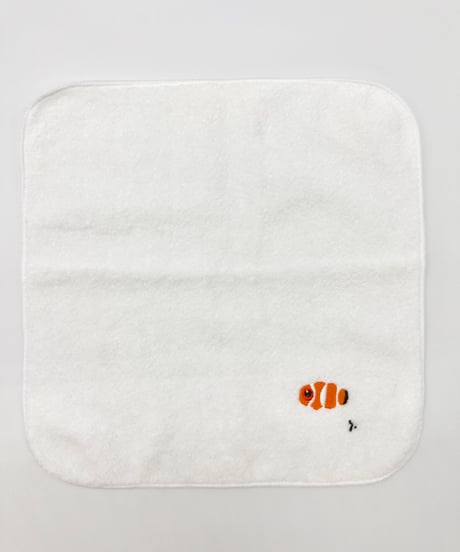 綿刺繍プチタオル　クマノミ