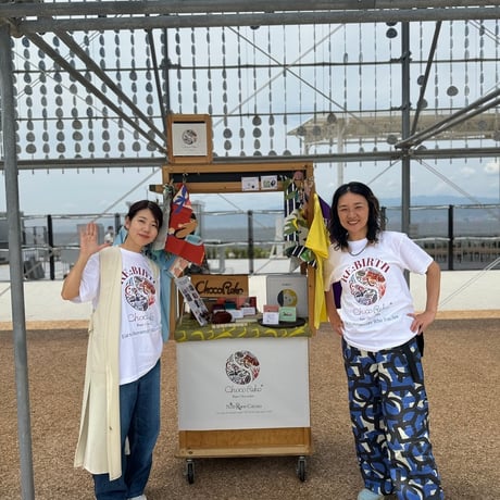 〈Raw & Reborn Tee Tシャツ〉 チョコレートも人生も、選べる。