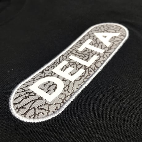 HQ DECK LOGO T-SHIRT "CEMENT" BLACK