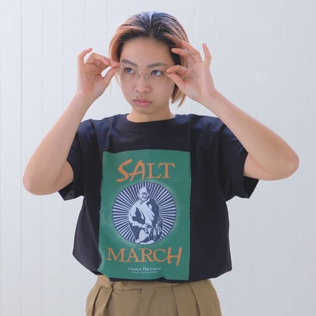 ガンジーの歴史的塩対応Tシャツ【カロンジ色／カラー】