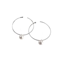 【K18】#14 冬花  Akoya Hoop Earrings large