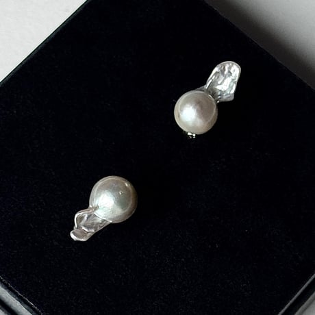 百花#883 金魚真珠ピアス