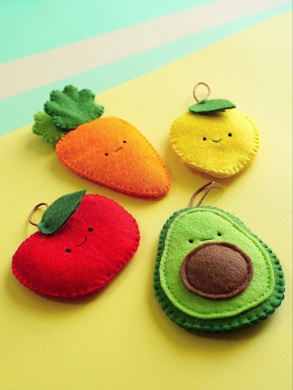 ❁︎❁nana❁❁ページ　フェルトマスコット 枝豆ちゃんの作り方、YouTubeにアップしました✨ 「ぷうぷうなっちゃん