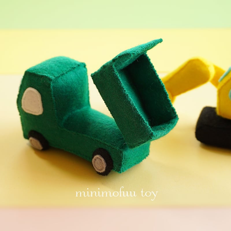 PDF型紙レシピ】フェルトの乗り物おもちゃ | minimofuu toy's shop