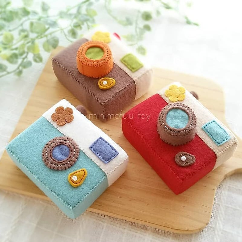 PDF型紙レシピ】フェルトのカメラ | minimofuu toy's shop