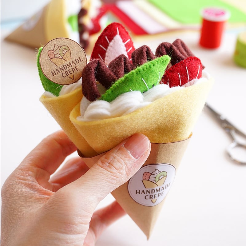 10 フェルトままごと　cafeクレープ　オーダーページ PDF型紙レシピ】かんたんフェルトクレープ | minimofuu toy's shop