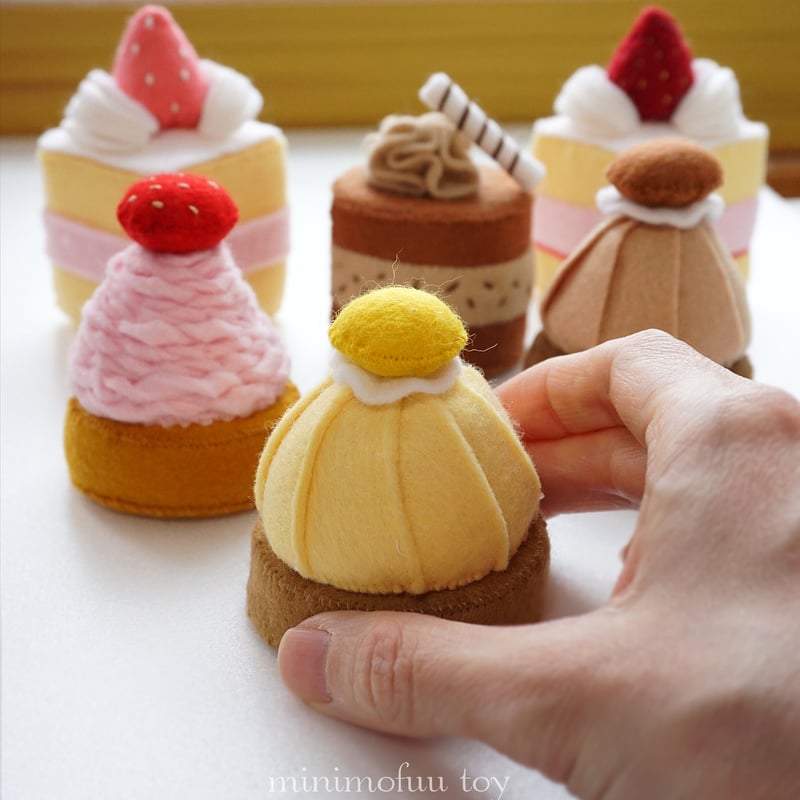 PDF型紙レシピ】フェルトのプチケーキセット | minimofuu toy's shop