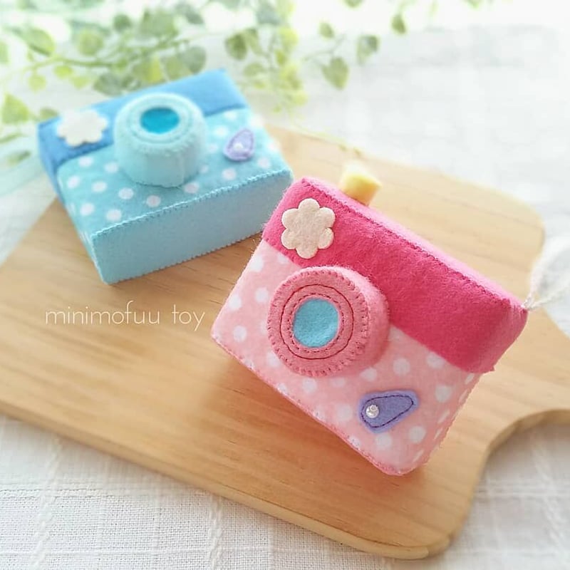 PDF型紙レシピ】フェルトのカメラ | minimofuu toy's shop