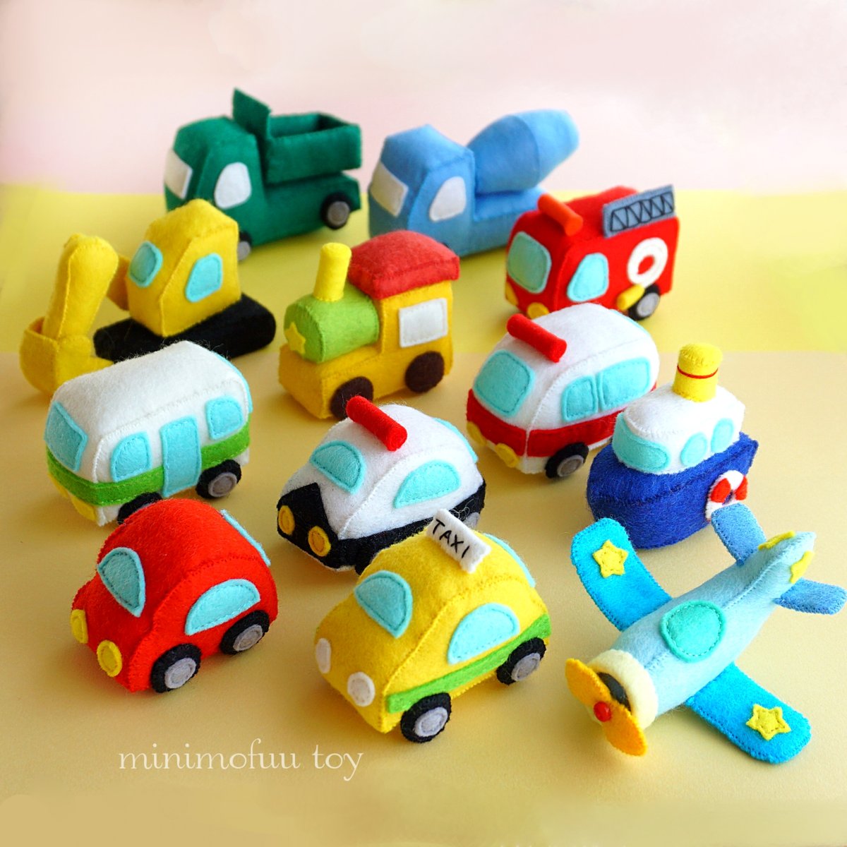 PDF型紙レシピ】フェルトの乗り物おもちゃ | minimofuu toy's shop