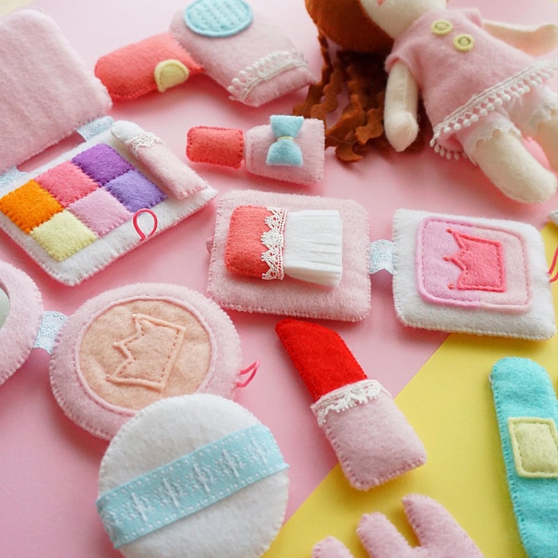 PDF型紙レシピ】メイクセット(平面デザイン) | minimofuu toy's shop