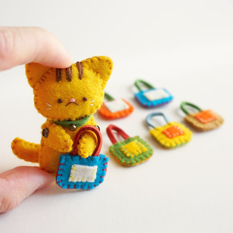 型紙レシピ】フェルトの猫マスコット(立ちポーズ)※商用利用不可
