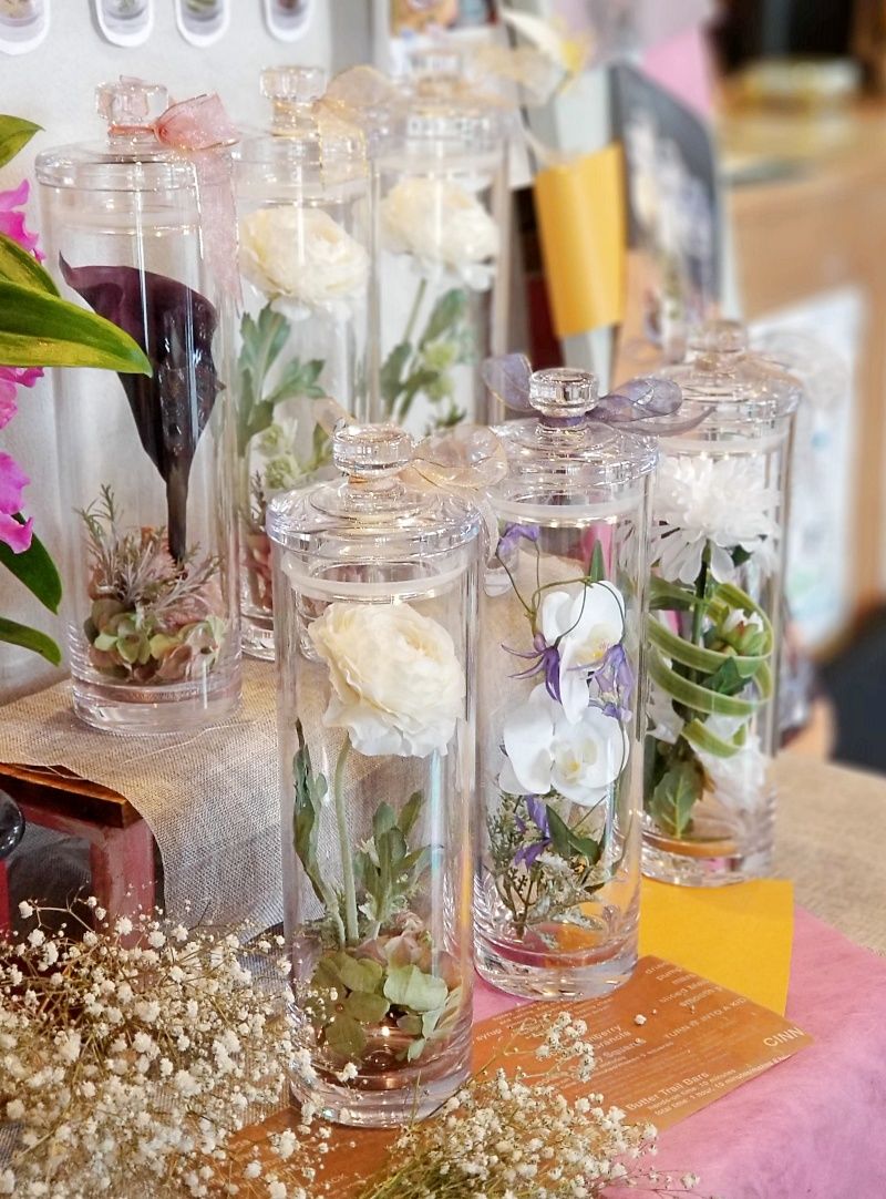 クリアリー【瓶入りアーティフィシャルフラワー】/ ラナンキュラス クリアリー【瓶入りアーティフィシャルフラワー】/ ラナンキュラス