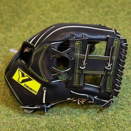 YAMAMOTO Pro Essential　硬式小指2本入れ専用内野用　H6  Yブラック×紐ブラック×ステッチネオンイエロー　Hウェブ