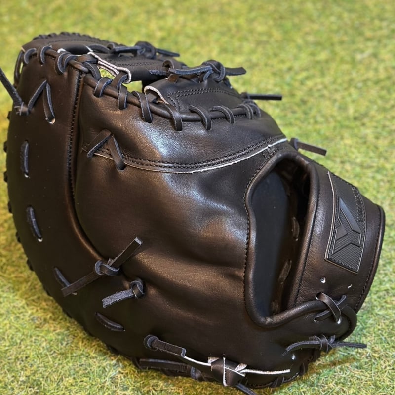 YAMAMOTO Pro Essential ファーストミット 32F ブラック×紐ブラック