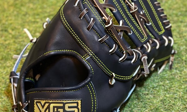 山本グラブスタジオ硬式用ファーストミット