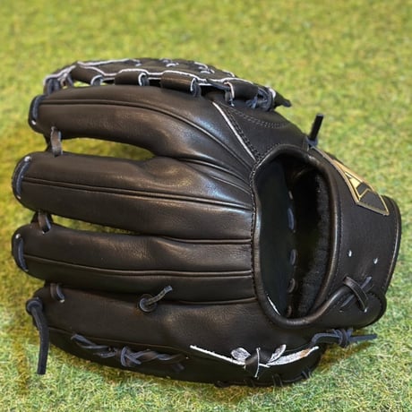 YAMAMOTO Pro Essential　硬式内野用　EA3  ブラック×紐ブラック×ステッチブラック×ラベルブラック×ゴールド　バスケットウェブ