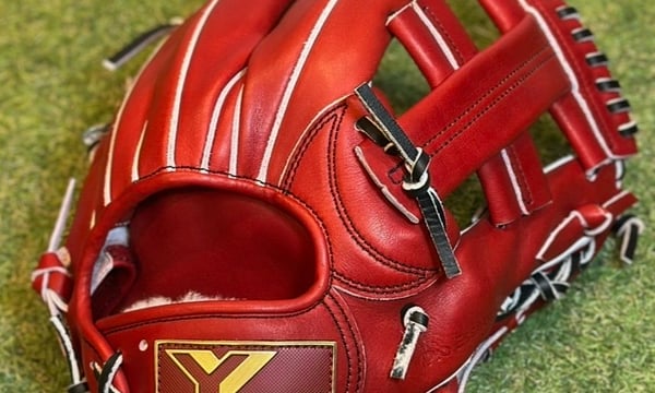 山本グラブスタジオ