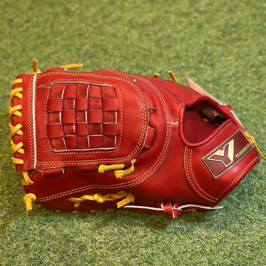 【極美品】LINDSPORTS ファーストミット 大人 本革 楽天市場】ミズノ 少年軟式 ファーストミット 左投げ用 大山