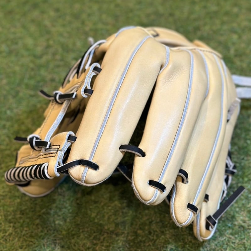 YAMAMOTO Pro Essential 硬式小指2本入れ専用内野用 H6 クリーム×紐