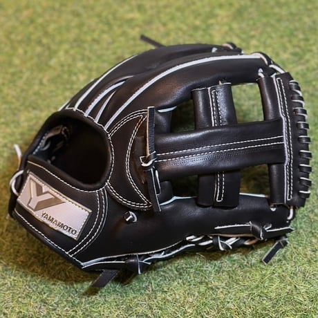 YAMAMOTO Pro Essential　硬式内野用　EA3  ブラック×紐ブラック×ステッチホワイト　クロスウェブ