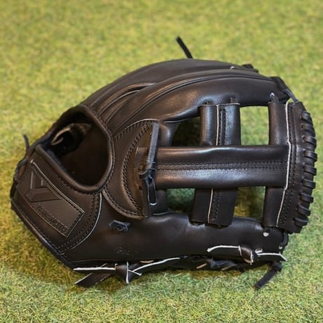 YAMAMOTO Pro Essential　硬式内野用　EA3  ブラック×紐ブラック×ステッチブラック　クロスウェブ