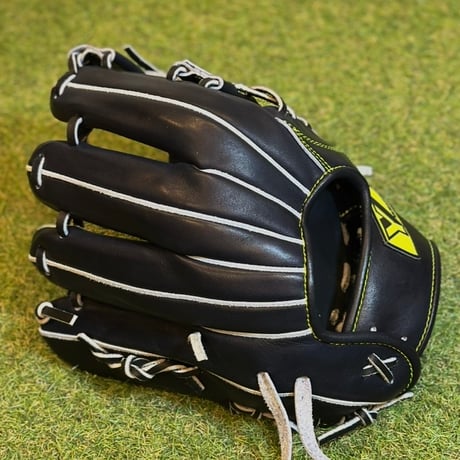 YAMAMOTO Pro Essential　硬式小指2本入れ専用内野用　H6  Yブラック×紐ブラック×ステッチネオンイエロー　Hウェブ