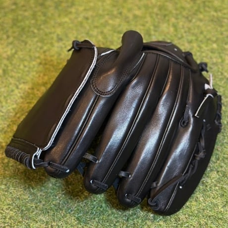 YAMAMOTO Pro Essential　硬式投手用　HP21  ブラック×紐ブラック×ステッチブラック　ビッグフラットウェブ