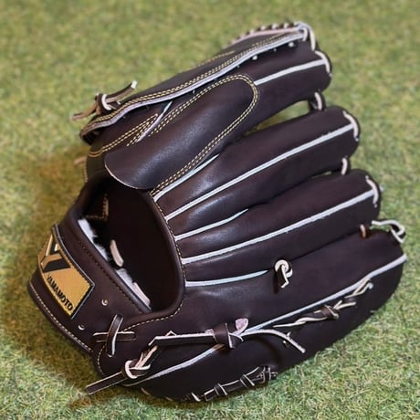 YAMAMOTO Pro Essential　硬式投手用　HP21  ダークブラウン×紐ブラウン×ステッチゴールド　Yフラットウェブ  左投げ