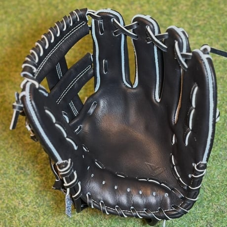 YAMAMOTO Pro Essential　硬式内野用　EA3  ブラック×紐ブラック×ステッチホワイト　クロスウェブ