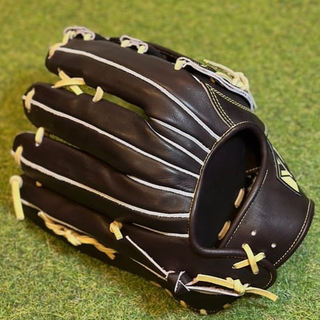 YAMAMOTO Pro Essential　硬式外野用　CG98  ダークブラウン×紐クリーム×ステッチクリーム　ダブルクロスウェブ