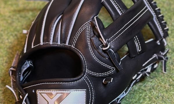 山本グラブスタジオ