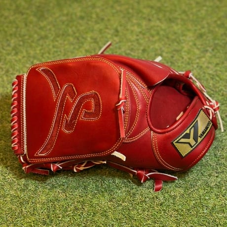 YAMAMOTO Pro Essential　硬式投手用　HP21  ボルドー×紐ボルドー×ステッチゴールド　Yフラットウェブ  左投げ