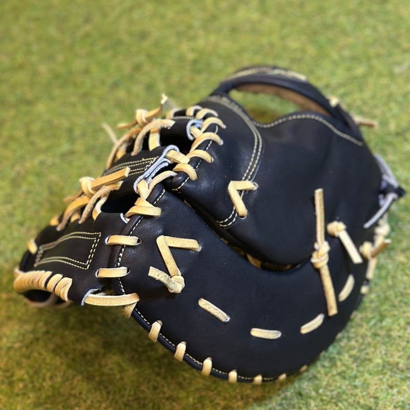 YAMAMOTO Pro Essential ファーストミット 32F Yブラック×紐クリー