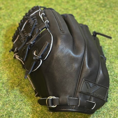 新品　硬式軟式兼用　投手用グローブ　中学軟式対応　山本由伸　湯もみ型付け込み 新品 硬式軟式兼用 投手用グローブ 中学軟式対応 山本由伸 湯