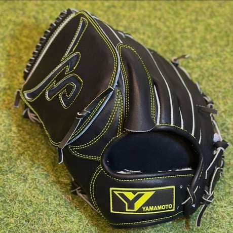 山本グラブスタジオ　硬式　内野手　Pro Line 型付け済み〉【山本グラブスタジオ】 Pro Essential 硬式用グラブ 内