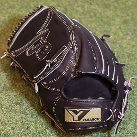YAMAMOTO Pro Essential　硬式投手用　HP21  ダークブラウン×紐ブラウン×ステッチゴールド　Yフラットウェブ  左投げ