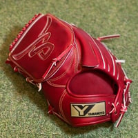 YAMAMOTO Pro Essential　硬式投手用　HP21  ボルドー×紐ボルドー×ステッチゴールド　Yフラットウェブ  左投げ