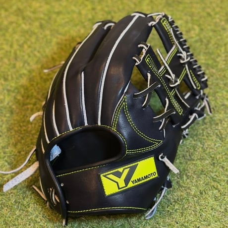 YAMAMOTO Pro Essential　硬式小指2本入れ専用内野用　H6 ブラック×紐ブラック×ステッチブラック　Hウェブ YAMAMOTO Pro Essential 硬式小指2本入れ専用内野用 H6 右投げ用 Y