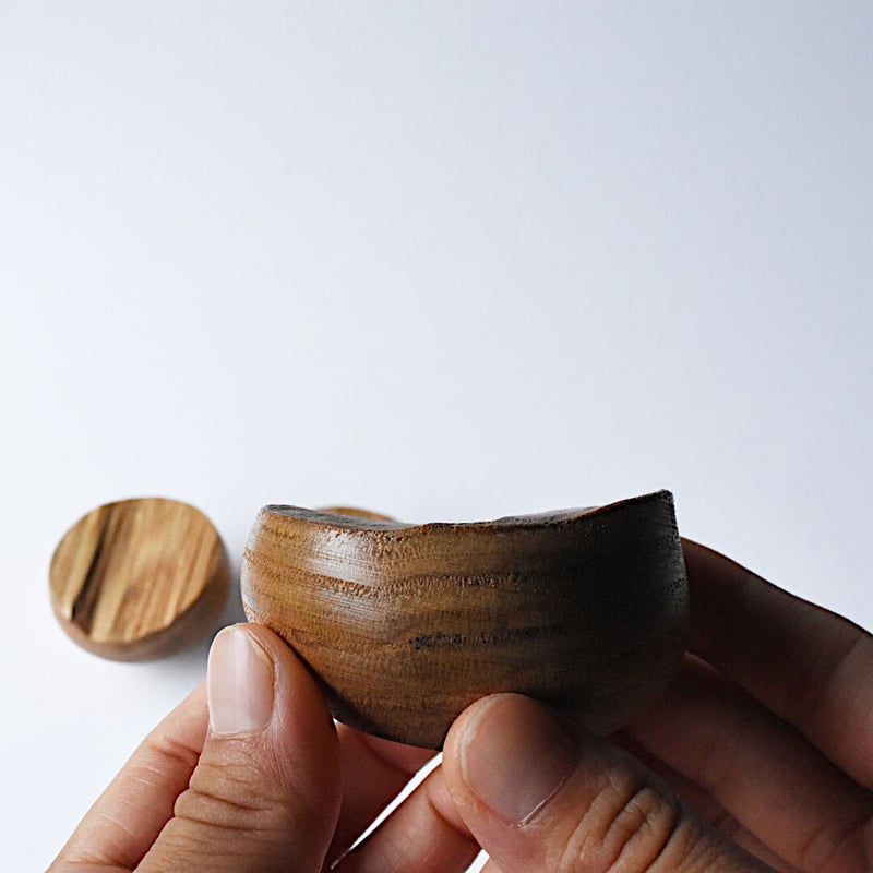 くりの木のペーパーウェイト | 木と