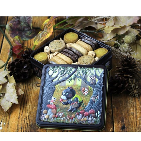 くま と きのこ缶