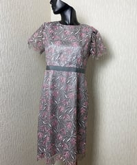 ピンクとグレーのラグジュアリーワンピ　〜LESTERA