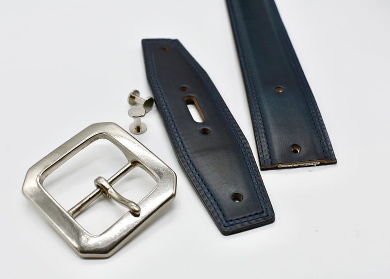 レザーベルト　85　銀色バックル　（なまら） レザー ベルト 2CC672_2BBE_F0218(M258N047)｜HANKYU MEN'S