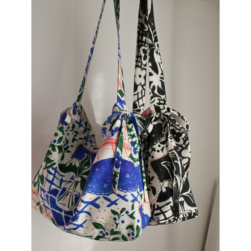 Shoulder bag】 'Patchwork' (Blue) | MANAMI SAKURAI