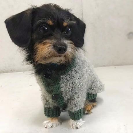 手編みループヤーンカーディガン