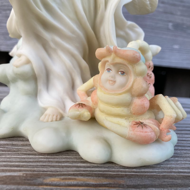 珍しい造形の】天使と蠍のフィギュリン | ®︎氣占術師おにおん☆摩訶