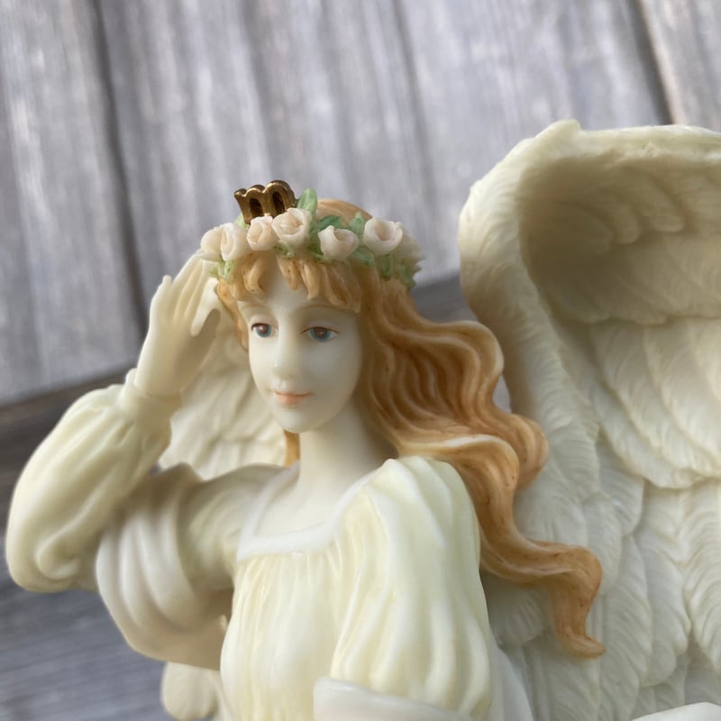珍しい造形の】天使と蠍のフィギュリン | ®︎氣占術師おにおん☆摩訶
