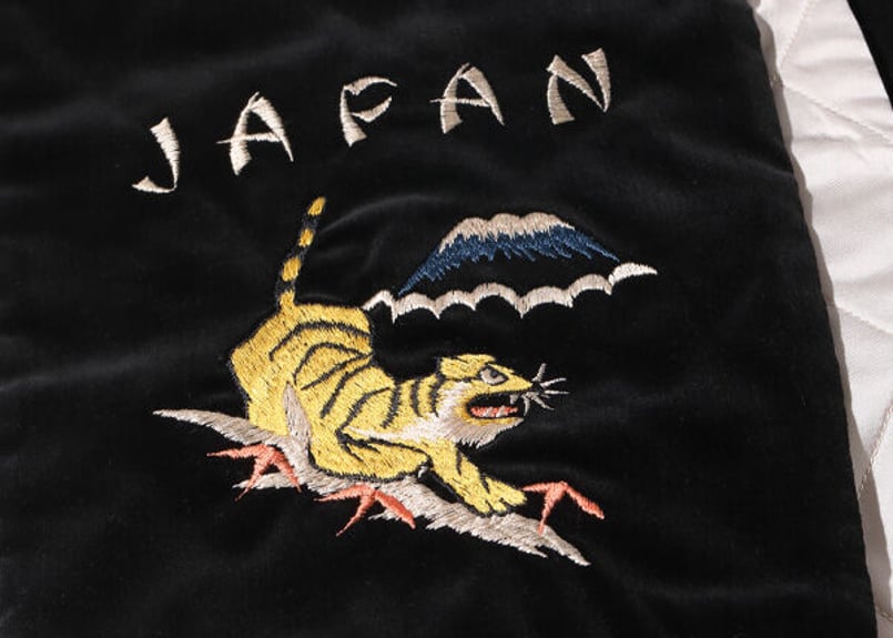 テーラー東洋 スカジャン柄別珍マフラー VELVETEEN WINTER SCARF “TIG