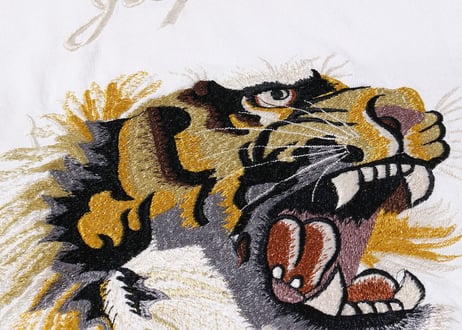 テーラー東洋 TAILOR TOYO SUKA T-SHIRT EMBROIDERED “TIGER HEAD” スカジャン  ホワイト