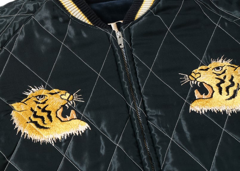 テーラー東洋　スカジャン　別珍 テーラー東洋スカジャン 別珍 Velveteen Souvenir Jacket“WHITE