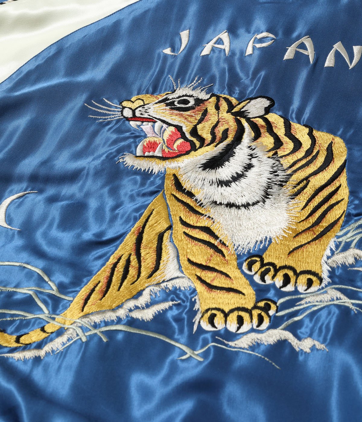 テーラー東洋スカジャン ACETATE SOUVENIR JACKET “ROARING T